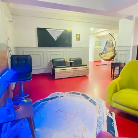 Journey's Ease Istanboel